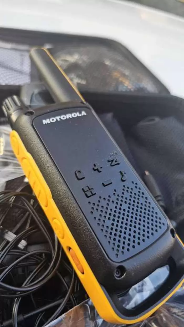 CHF 120.– MotorolaMotorola TLKR T82 Extreme Quadpack Extreme Quadpack
